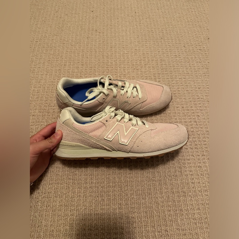 New Balance 996 Light Pink Women’s Size 9 - Picture 6 of 10